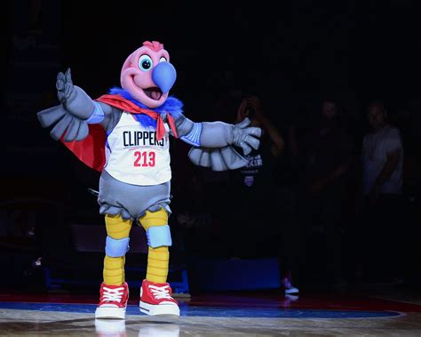 The Clippers' California Condor mascot is terrifying. Here are 4 better ...