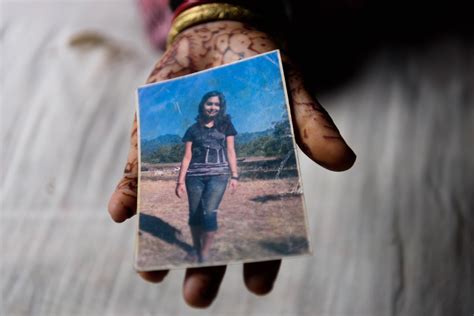 Telling Stories Of Domestic Slavery In India The New York Times