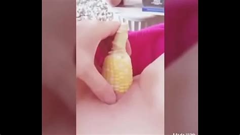 hot woman sticks a corn on the cob xxx mobile porno videos and movies iporntv