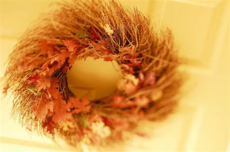 Autumn Leaves Wreath Hd Wallpaper Pxfuel