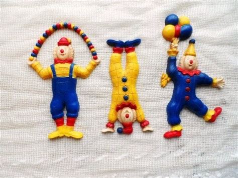 3 Clowns Clown Wall Hangings Vintage Homco Circus Etsy Wall Hanging Yellow Balloons Retro