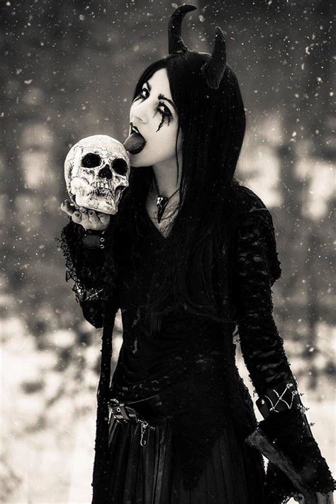 Gothic Girl With Skull And Makup Black Metal Girl Gothic Fashion Goth