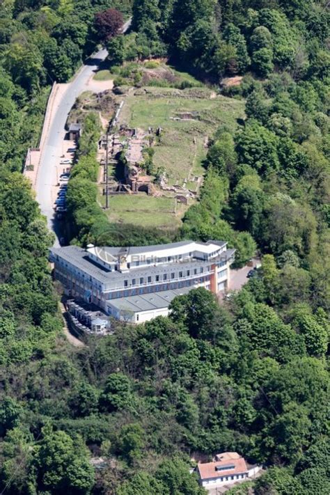 Wohnungen in homburg suchst du am besten auf wunschimmo.de ✓. Luftaufnahme vom Schlossberg in Homburg, Saarland ...
