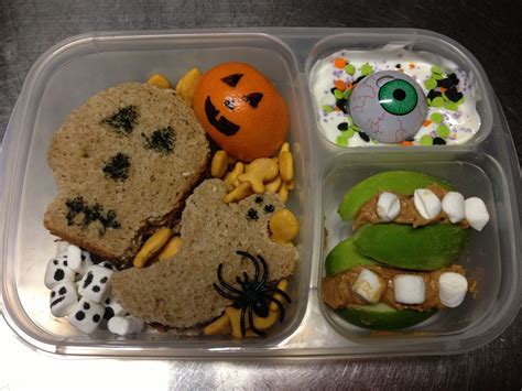 Alexs Halloween Lunch In An Easy Lunchbox Halloween Lunch Kids