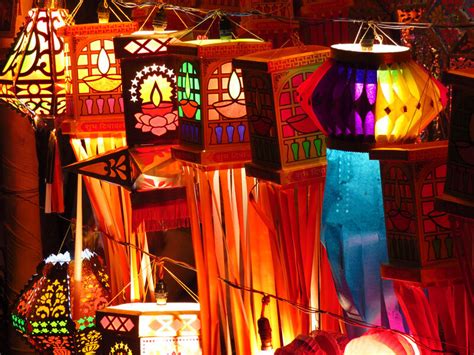 What can be a better way to wish near and dear this new year but sending new year 2016 greeting cards? Guide to Buying Decorations for a Diwali Celebration | eBay