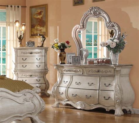(1) total ratings 1, $2,014.56 new. McFerran B1602-Q Victorian Antique White Queen Bedroom Set ...