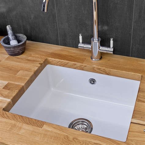 Best porcelain kitchen sink reviews: Reginox MATARO Single Bowl Ceramic Sink - Sinks-Taps.com
