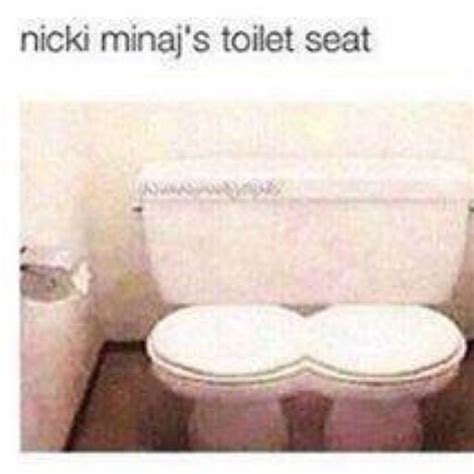 Nicki Minajs Toilet Seat Viral Viral Videos