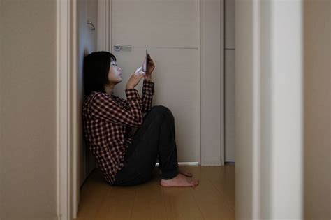 Hikikomori New Definition Helps Identify Treat Extreme Social