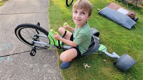 Yard Sale Shopping With Clarkman - YouTube