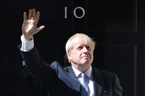 Boris johnson no puede ser considerado como un británico clásico, algo que es visible incluso en su partida de nacimiento. Boris Johnson Vows To Make Britain The 'Greatest Place On ...