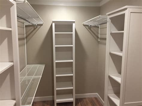 Back to article → best walk in closet organizers ideas. Walk in closet makeover with Ikea Hemnes towers and ...
