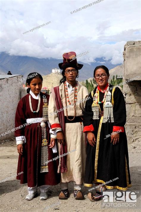 Ladakhi People In Traditional Costume Leh Ladakh North India