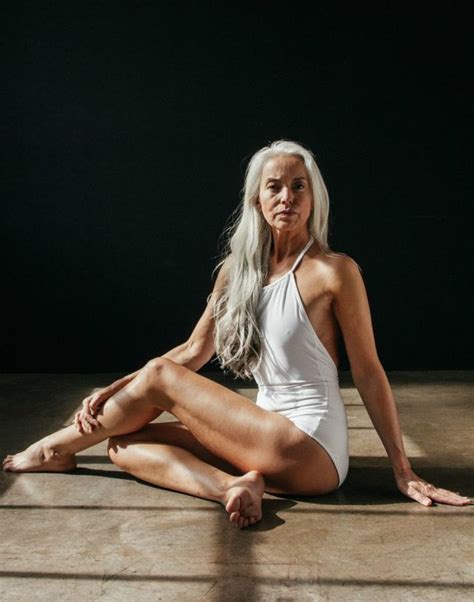 This Year Old Swimsuit Model Proves Age Is Just A Number Swimsuit Models Women Old Women