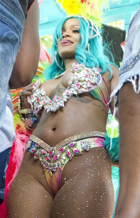 Rihanna In Hd Shesfreaky