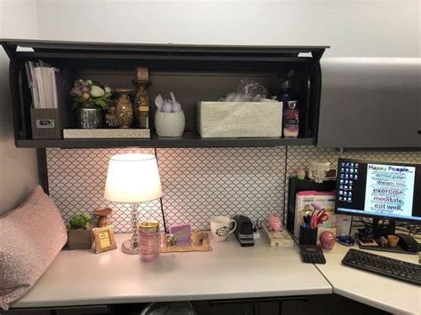 By having a desk that i actually want to sit in, i have found myself. 1001 + ideas and ways to spruce up your cubicle decor