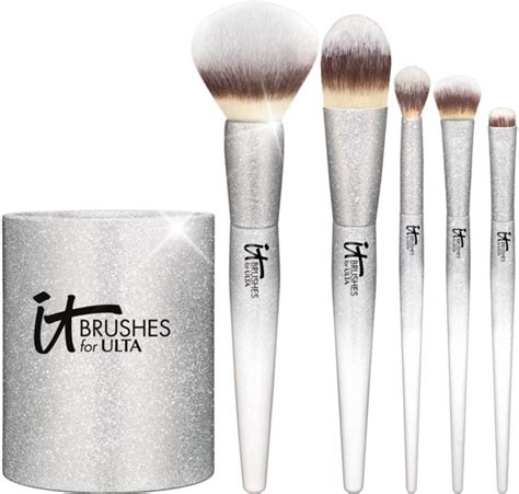 It Cosmetics Holiday 2017 Arrives With New Brush Sets