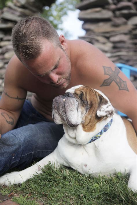 Sar has tied up with more than 125,000+ pet care centers to serve you better. Pin by Vermont English Bulldog Rescue on Vermont English ...