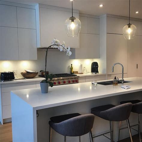 Find the perfect clean white kitchen stock illustrations from getty images. Pin auf rtg Elwood