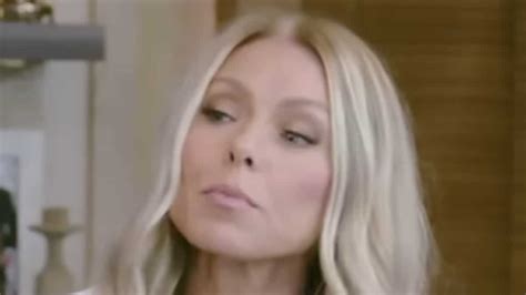 Kelly Ripa Unrecognizable After Full Transformation Into Calaca Costume