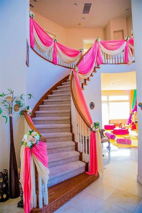 It is one aspect of interior decoration. Jago Design, Henna, Mehndi Decor, Mela, Satak, House Decor