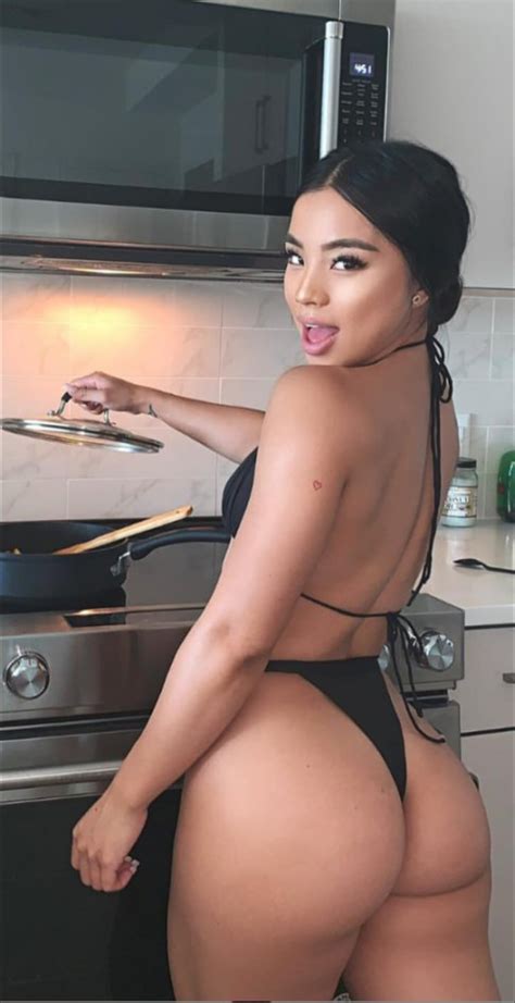 Who Is She Asian Cindy Tran 1036929 ›