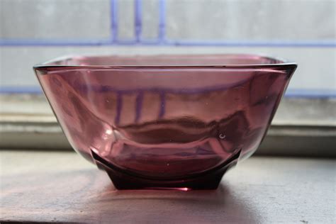 Vintage Amethyst Purple Glass Square Bowl Hazel Atlas Colony
