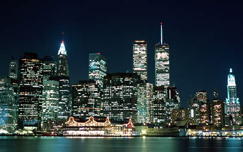 The Manhattan Skyline At Night Beautiful Things Wallpaper 40910542