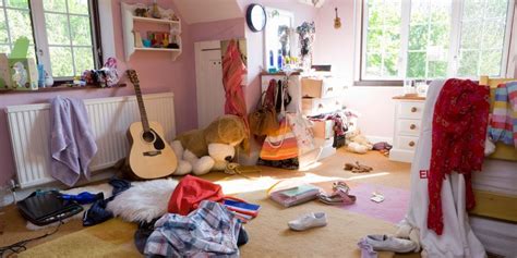 Smelly Teenage Bedrooms Cause Sleep Problems