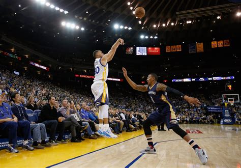 Stephen Curry Had 1561 Of His Three Pointers Hit Nothing But Net Garnering A 526 Splash Rate