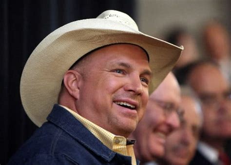 Garth Brooks Lawsuit Over Yukon Hospital Naming Rights Goes To Trial