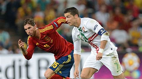 Tây ban nha đã áp đảo trong khoảng 40 phút đầu tiên của trận. 5 cầu thủ quyết định trận Tây Ban Nha vs Bồ Đào Nha ...