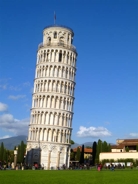 Leaning Tower Of Pisa Sights