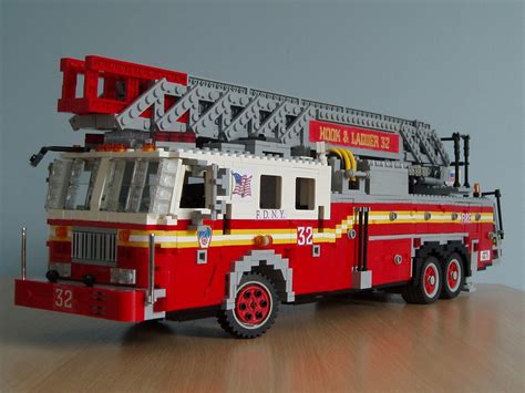 Custom Lego Fire Trucks Fdny Heavy Rescue Truck Lego Moc 135 Minifig