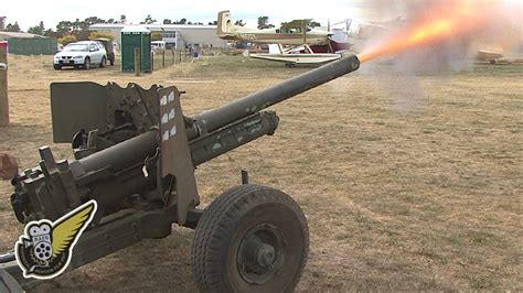 Howitzer Cannon Ww2