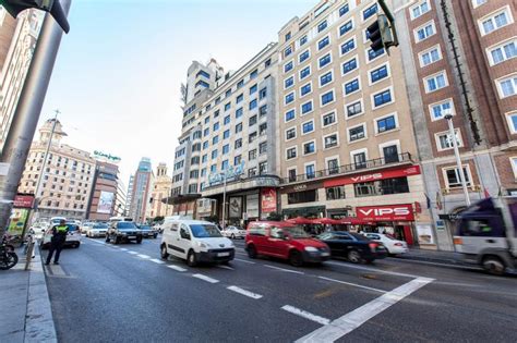 Alquiler de apartamentos en el centro de madrid por dias, semanas o temporadas cortas, completamente reformados y equipados con todo… APARTAMENTO 6 GRAN VIA SOL Has Internet Access and Wi-Fi ...