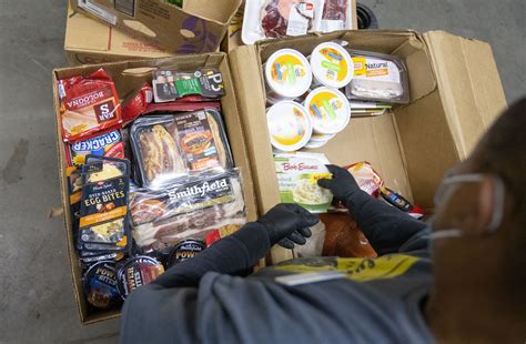 About 4,000 Minnesotans could lose access to food stamps in SNAP thanks