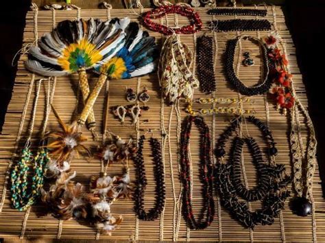 indígenas de mato grosso usam internet para vender artesanatos faça você mesmo em casa