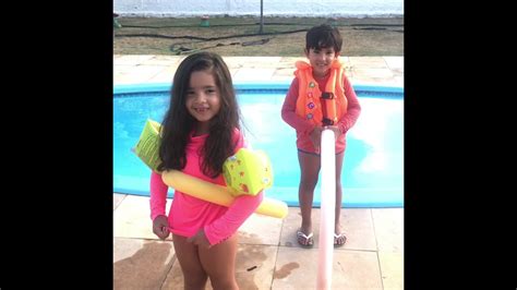 Desafio da piscina seca se perder torta na cara ( dry pool challenger lose pie in the face ). Mundinho Kids Show - Desafio Da Piscina - YouTube