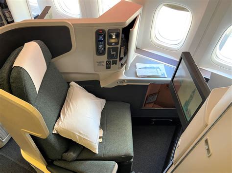 Best Seats Boeing 777 300er Cathay Pacific Tutorial Pics