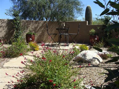 Colorful Desert Courtyard Landscaping Network