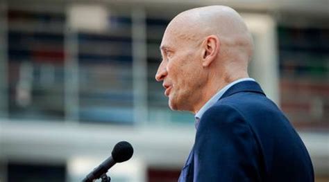 We moeten sneller testen. dat zei ernst kuipers, voorzitter van het het is volgens kuipers belangrijk om de testcapaciteit op orde te krijgen. Dagblad010 | Persmoment Ernst Kuipers verzet naar dinsdag