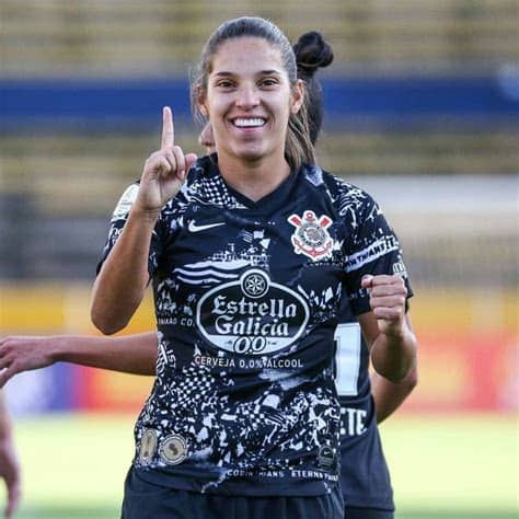 94,711 likes · 63,089 talking about this. Pin de Isabela em Futebol ⚽️ | Corinthians feminino ...