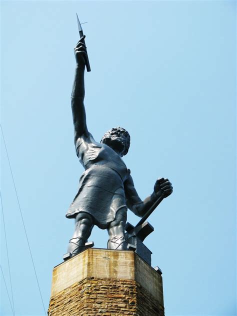 1701 valley view drive birmingham, al 35209 Birmingham Vulcan Statue