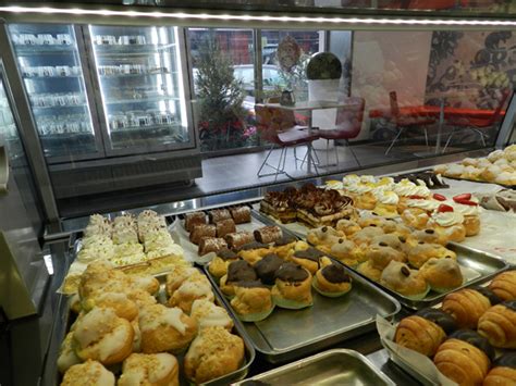 Una passione quella per l'accoglienza, la voglia di stare insieme e di godere delle gioie del palato e della convivialità. Pausa Pranzo Clipper Bar Ognina - Catania