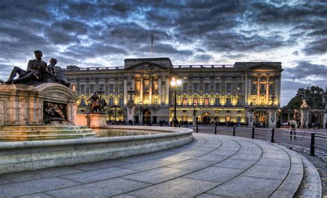 Buckingham Palace Westminister Wallpaper And Background Image