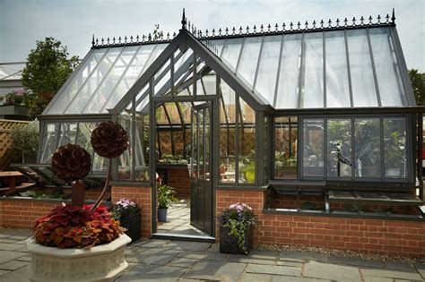 Griffin Glasshouses At Rhs Chelsea Victorian Greenhouses Victorian