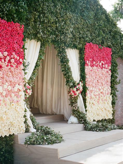 This Is How to Make an Unforgettable Entrance | Wedding decorations