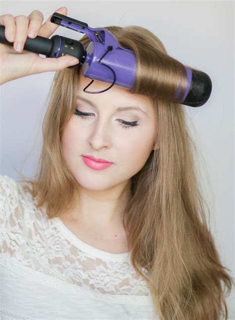 Learn How To Fake A Salon Blowout At Home With This Easy Step By Step