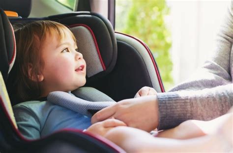 The proper installation of a car seat and wearing seatbelts save lives in auto accidents. Car seat laws: everything you need to know | RAC Drive